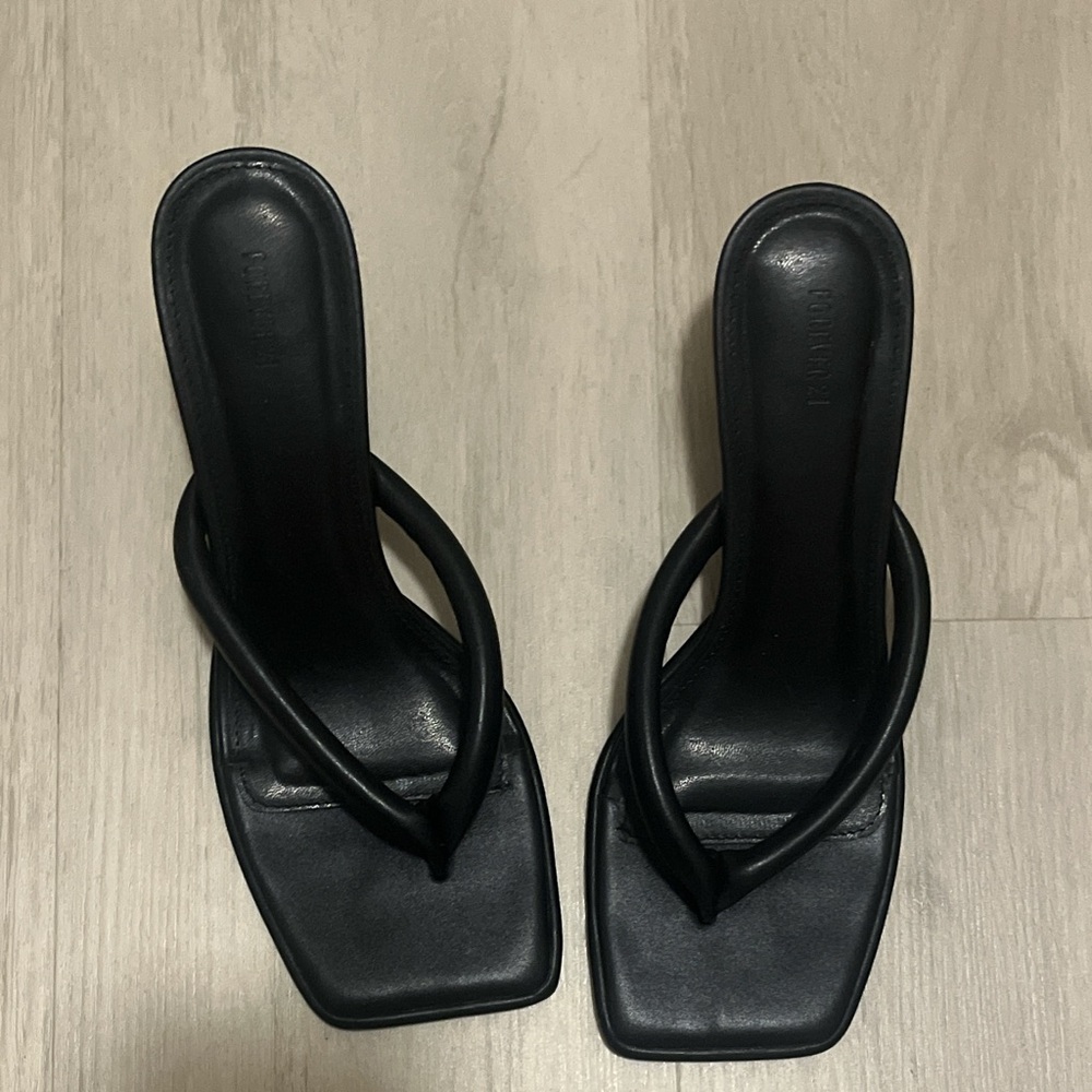 Forever 21 Black heels